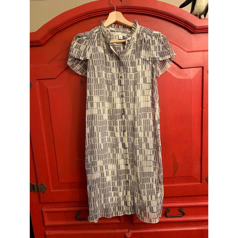 Banana Republic Size 2 Ruffle Shoulder Boho Style Dress Ivory Sheath Lining EUC